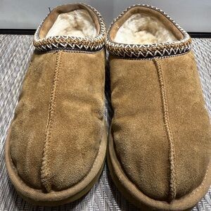 UGG Men's Brown Suede Slip-Ons   Box5